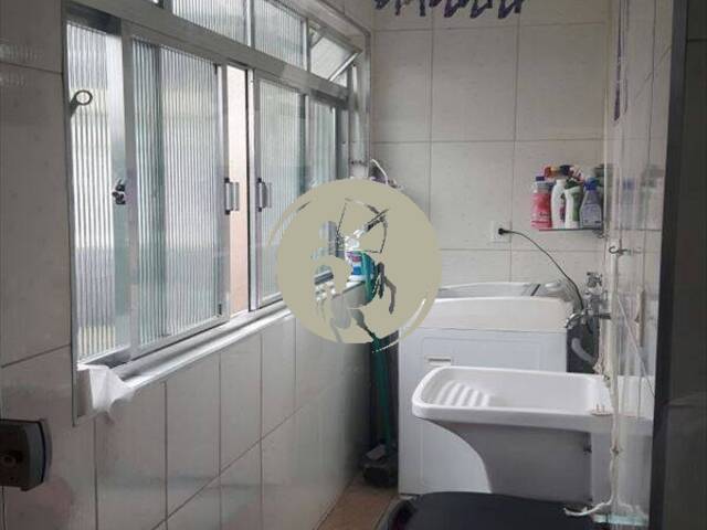 Apartamento para Venda em Santos - 2