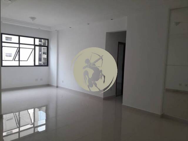 Apartamento para Venda em Santos - 2