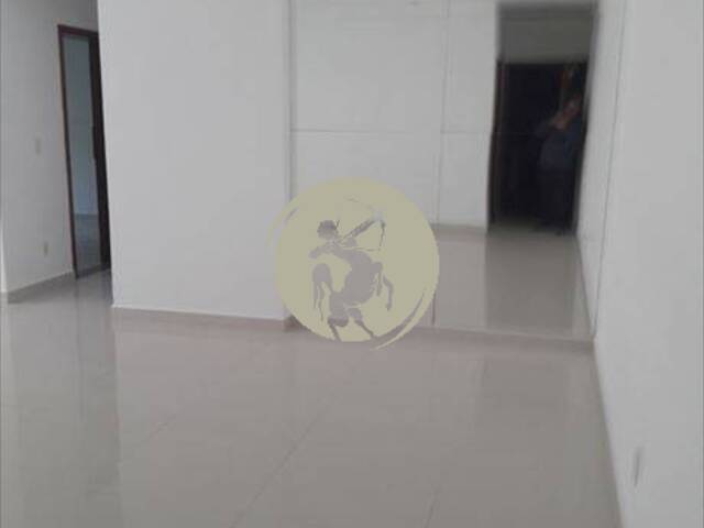 Apartamento para Venda em Santos - 4