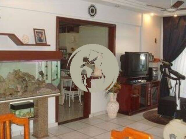 Apartamento para Venda em Santos - 2