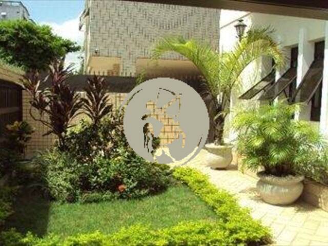 Casa para Venda em Santos - 2