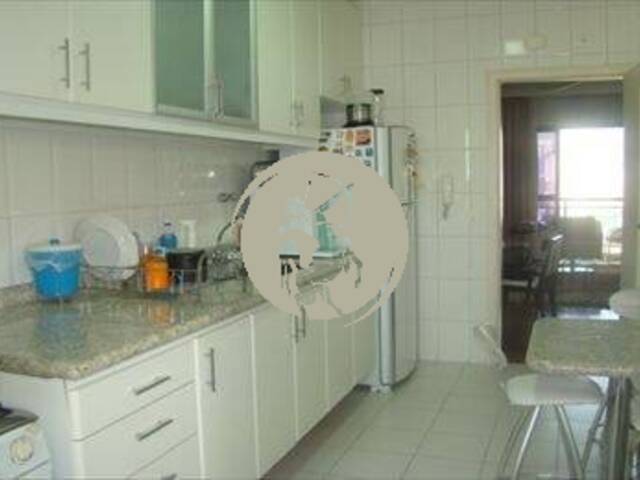 Apartamento para Venda em Santos - 3
