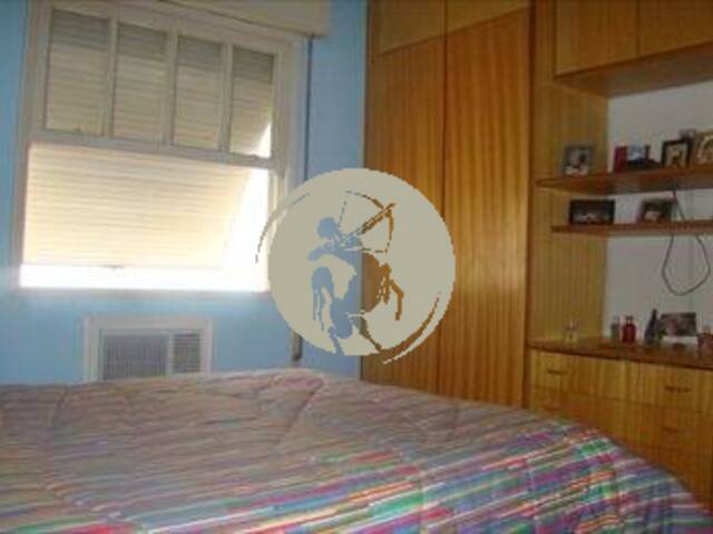 Apartamento para Venda em Santos - 2