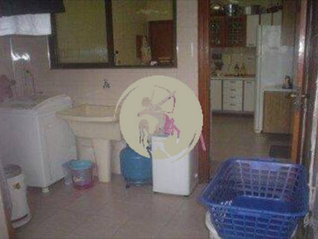 Apartamento para Venda em Santos - 2