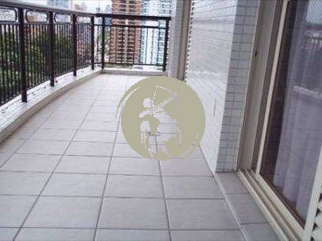 Apartamento para Venda em Santos - 2