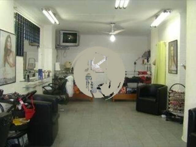 Salão Comercial para Venda em Santos - 4