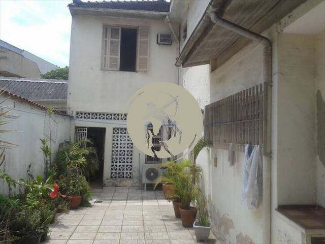 Sobrado para Venda em Santos - 4