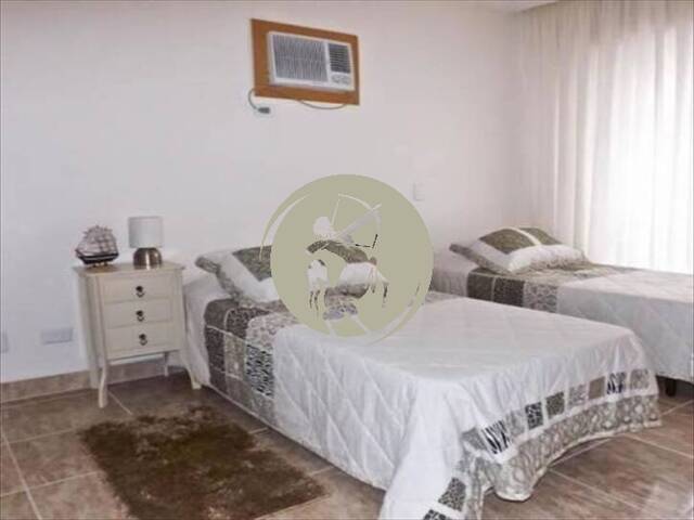 Apartamento para Venda em Guarujá - 4
