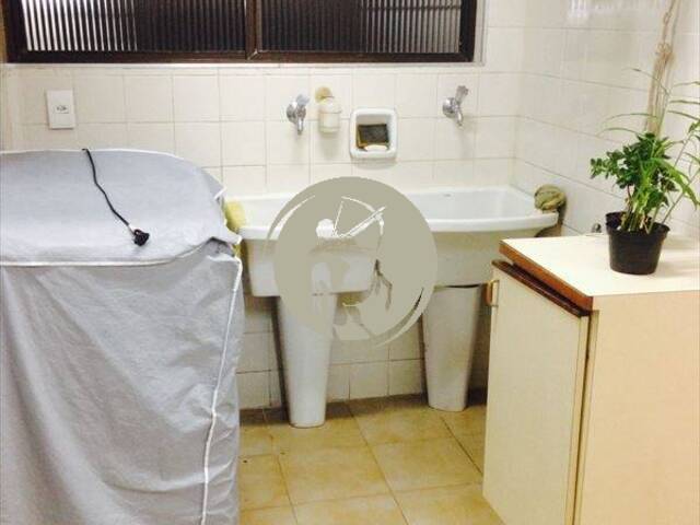 Apartamento para Venda em Santos - 2