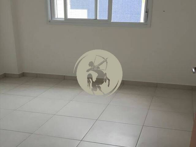 Apartamento para Venda em Santos - 2