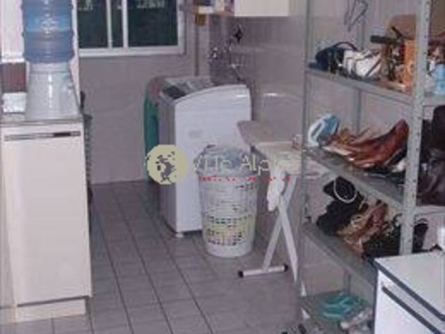 #329 - Apartamento para Venda em Camboriú - SC