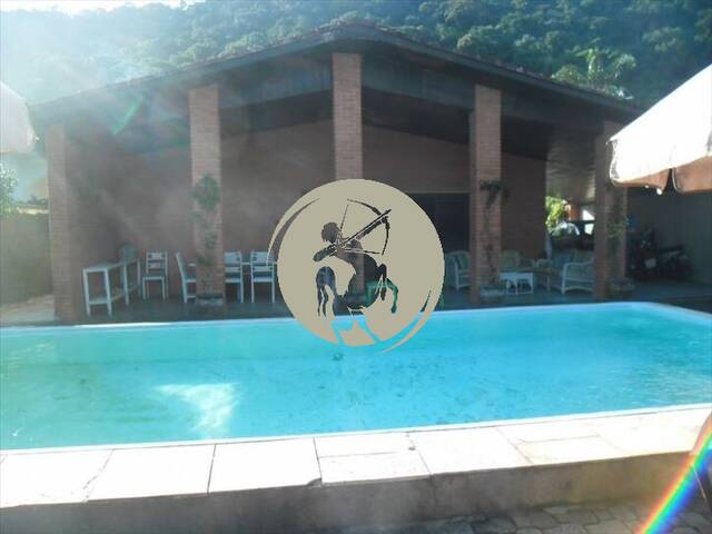 Casa para Venda em Guarujá - 4