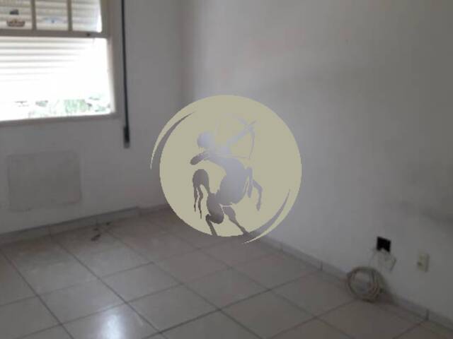 #3324 - Apartamento para Locação em Santos - SP