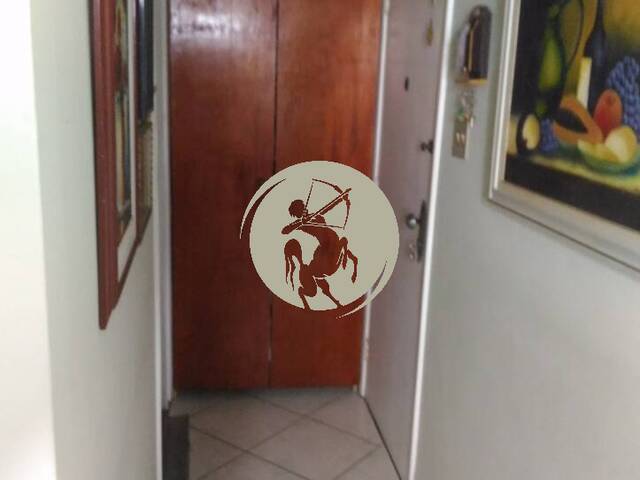 Apartamento para Venda em Santos - 2