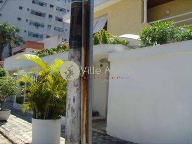 Casa para Venda em Santos - 2