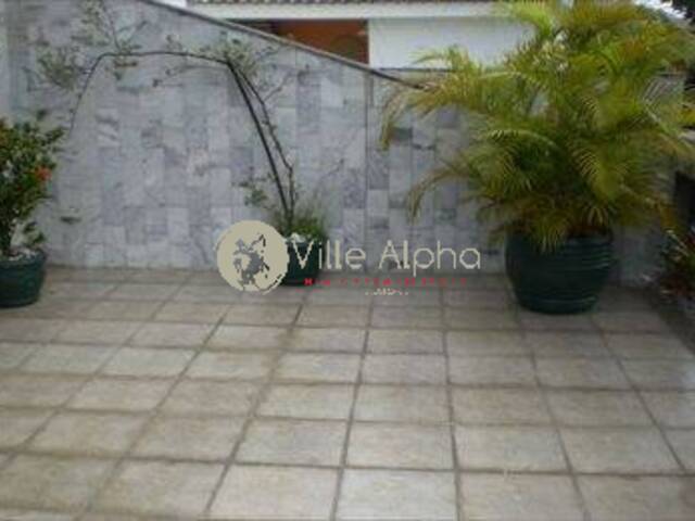 Casa para Venda em Santos - 2