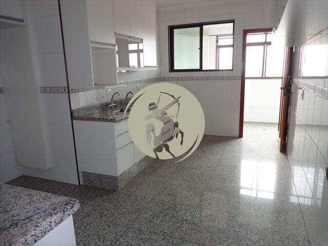 Apartamento, 4 quartos, 220 m² - Foto 14