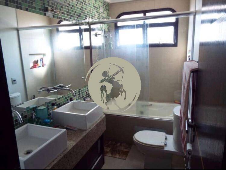 Apartamento, 3 quartos, 300 m² - Foto 32