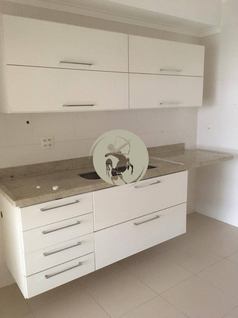 Apartamento à venda com 4 quartos, 238m² - Foto 20