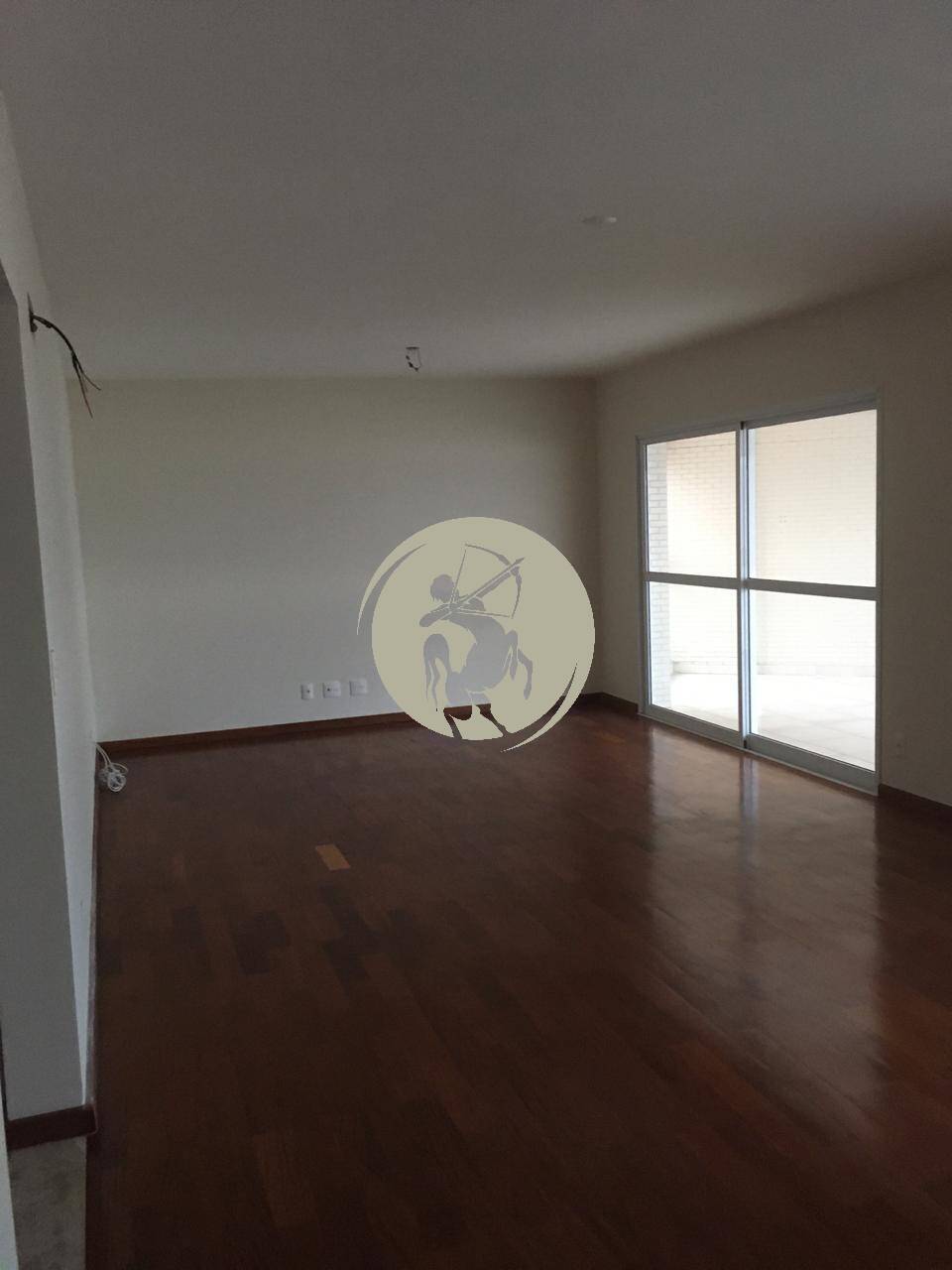 Apartamento à venda com 4 quartos, 238m² - Foto 25