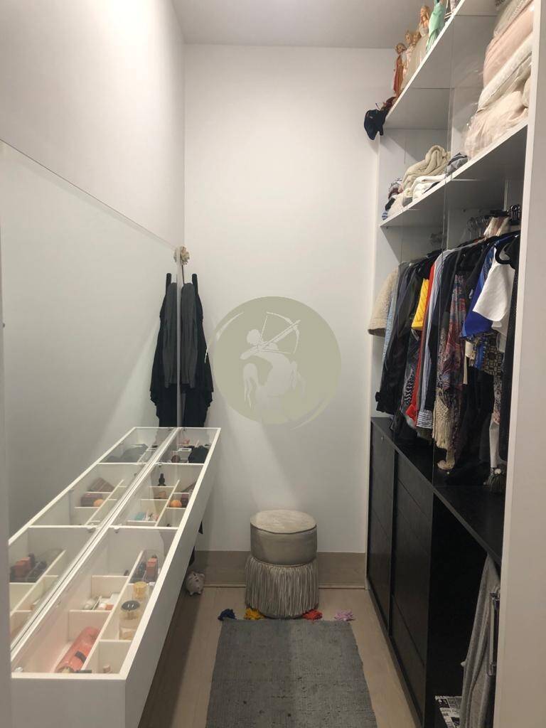 Apartamento, 3 quartos, 246 m² - Foto 26