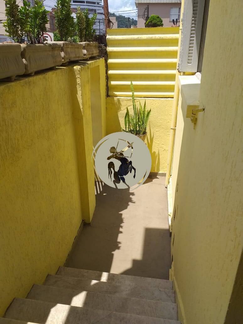 Sobrado à venda com 3 quartos, 105m² - Foto 2