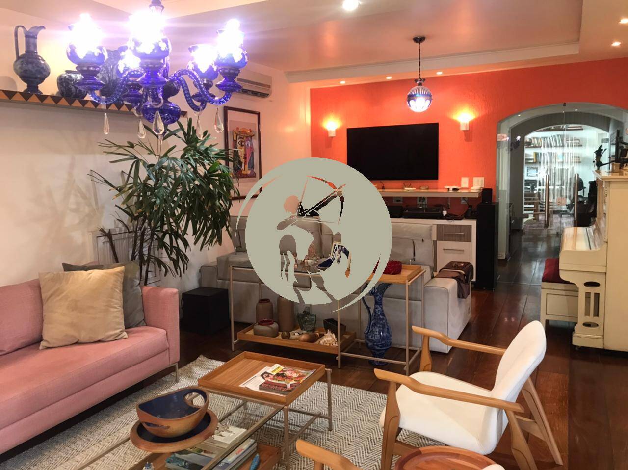 Apartamento, 3 quartos, 260 m² - Foto 1