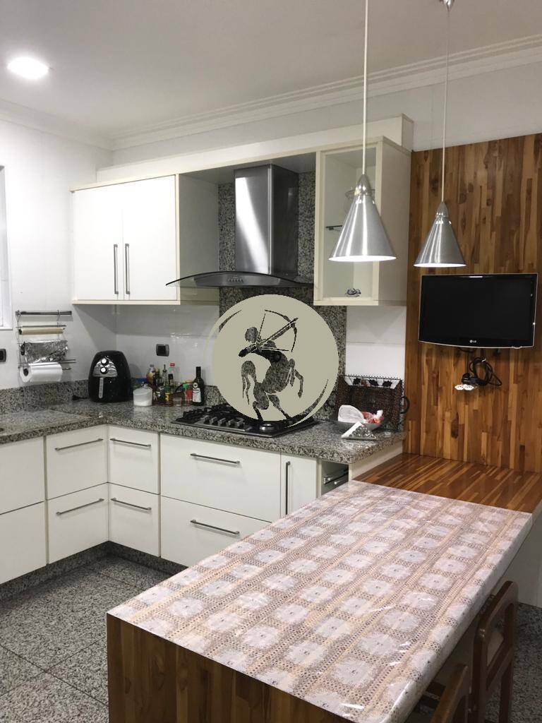 Casa, 4 quartos, 350 m² - Foto 16