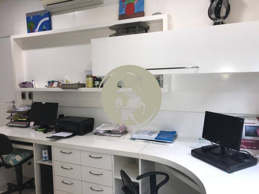 Casa, 4 quartos, 350 m² - Foto 45