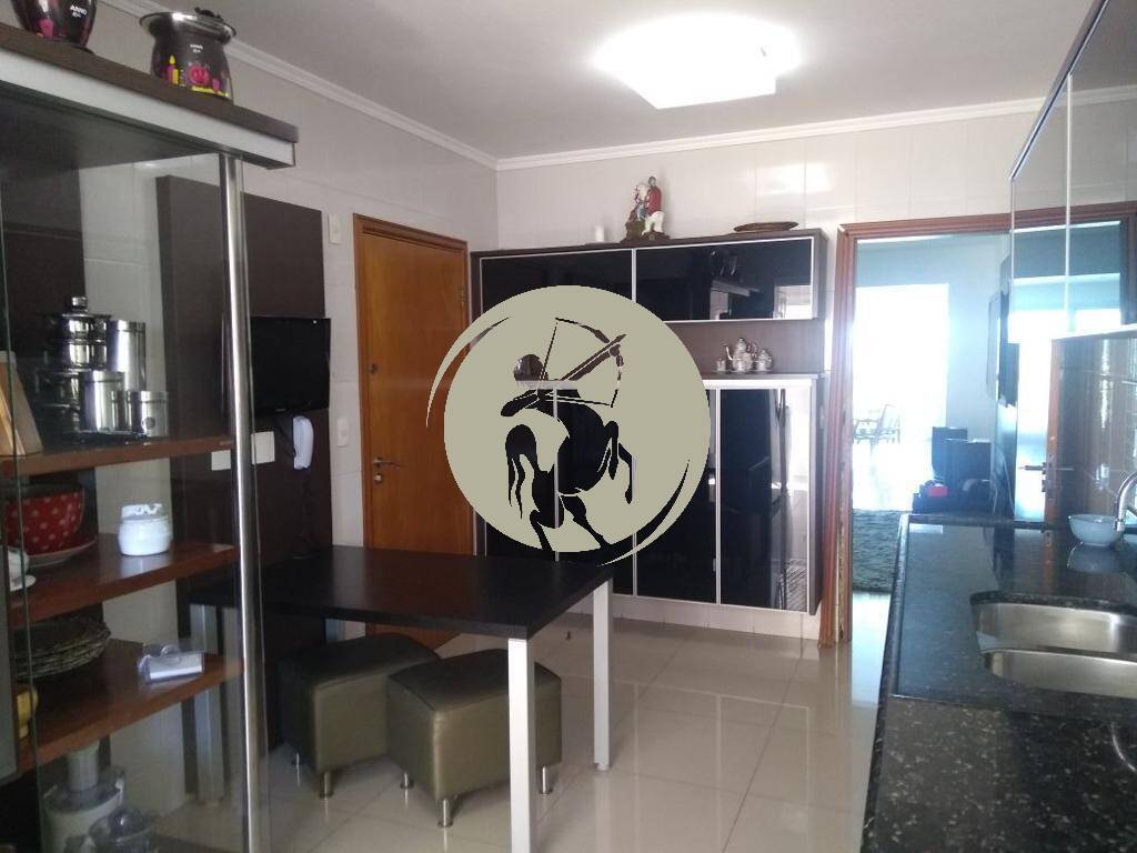 Apartamento, 3 quartos, 199 m² - Foto 10