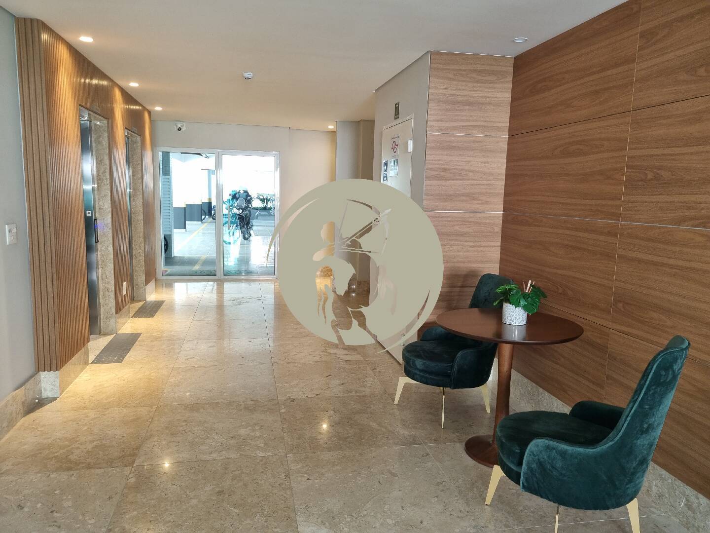 Cobertura, 3 quartos, 295 m² - Foto 4