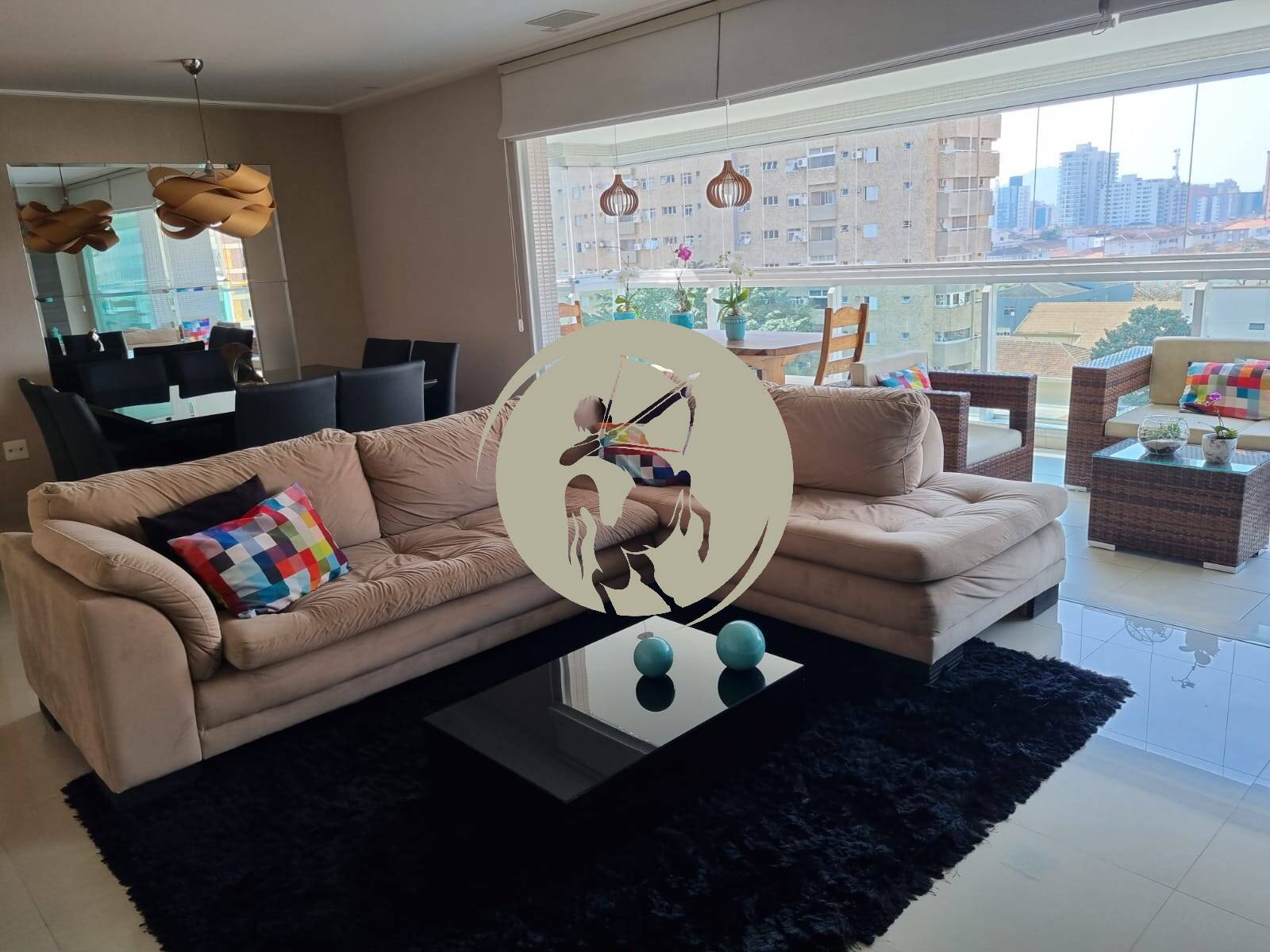 Apartamento à venda com 3 quartos, 191m² - Foto 1