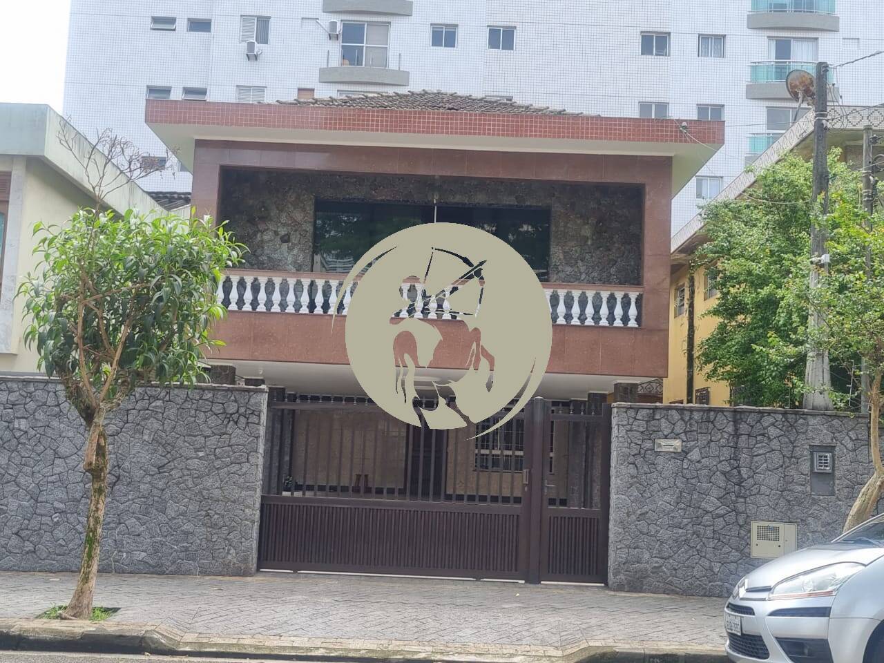 Casa, 4 quartos, 250 m² - Foto 1