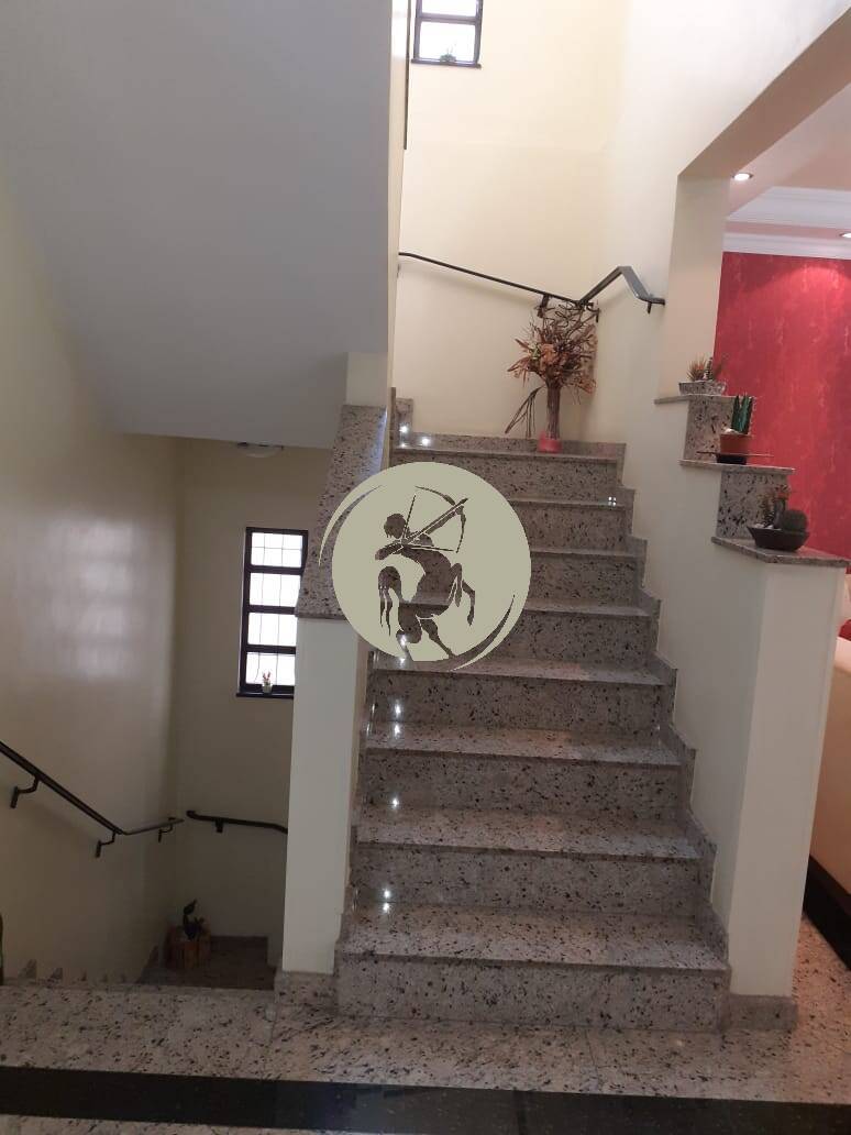 Casa, 4 quartos, 337 m² - Foto 9