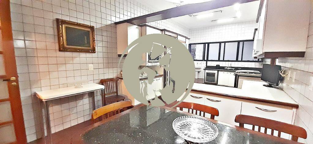 Apartamento, 3 quartos, 252 m² - Foto 2