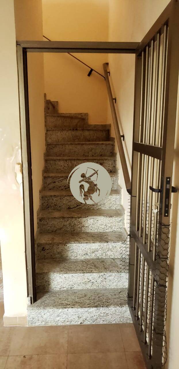 Casa, 5 quartos, 250 m² - Foto 10