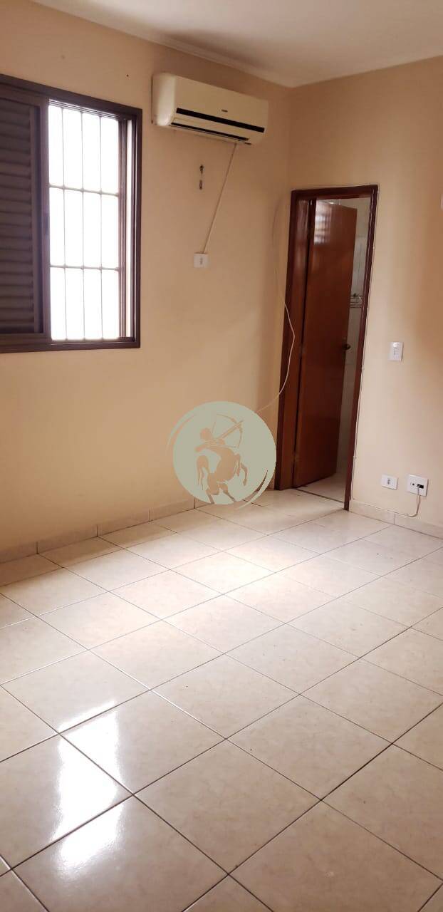 Casa, 5 quartos, 250 m² - Foto 14