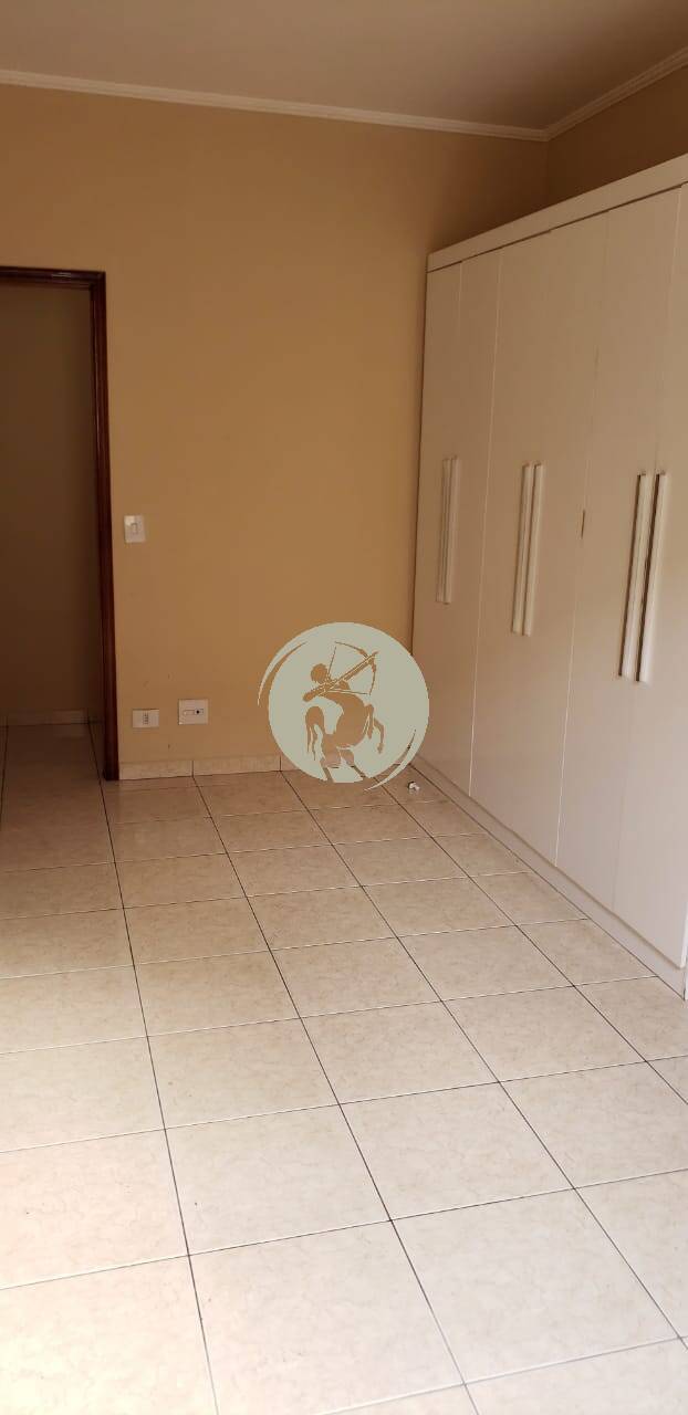 Casa, 5 quartos, 250 m² - Foto 22