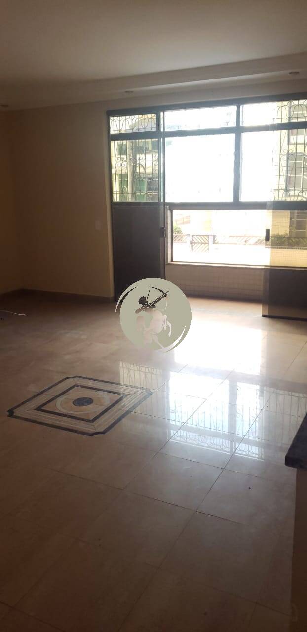 Casa, 5 quartos, 250 m² - Foto 1