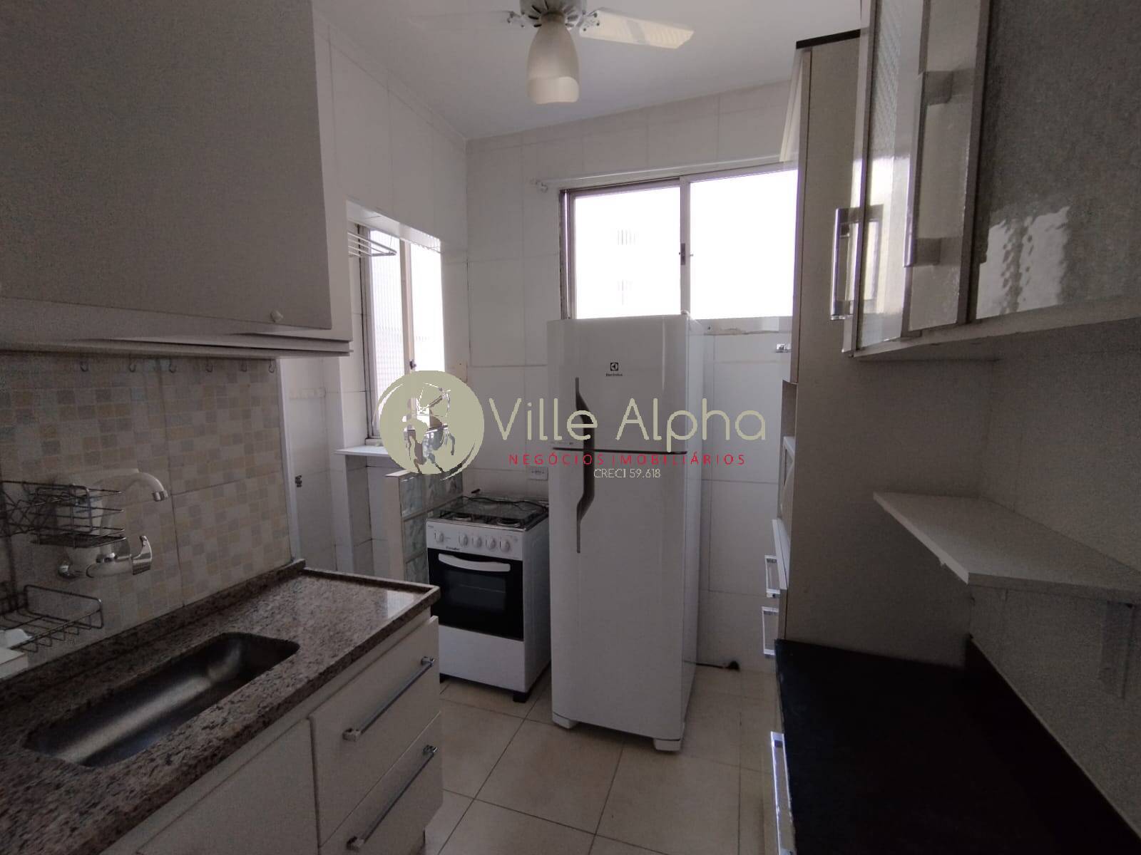 Apartamento à venda com 2 quartos, 70m² - Foto 9