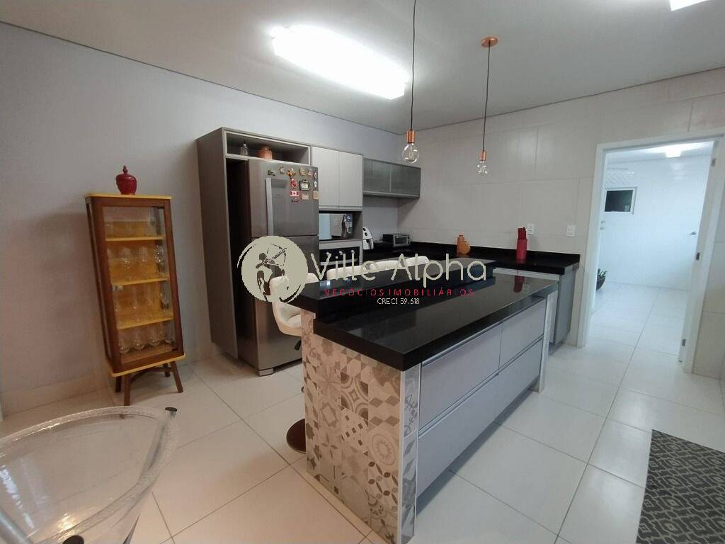 Apartamento, 4 quartos, 233 m² - Foto 18