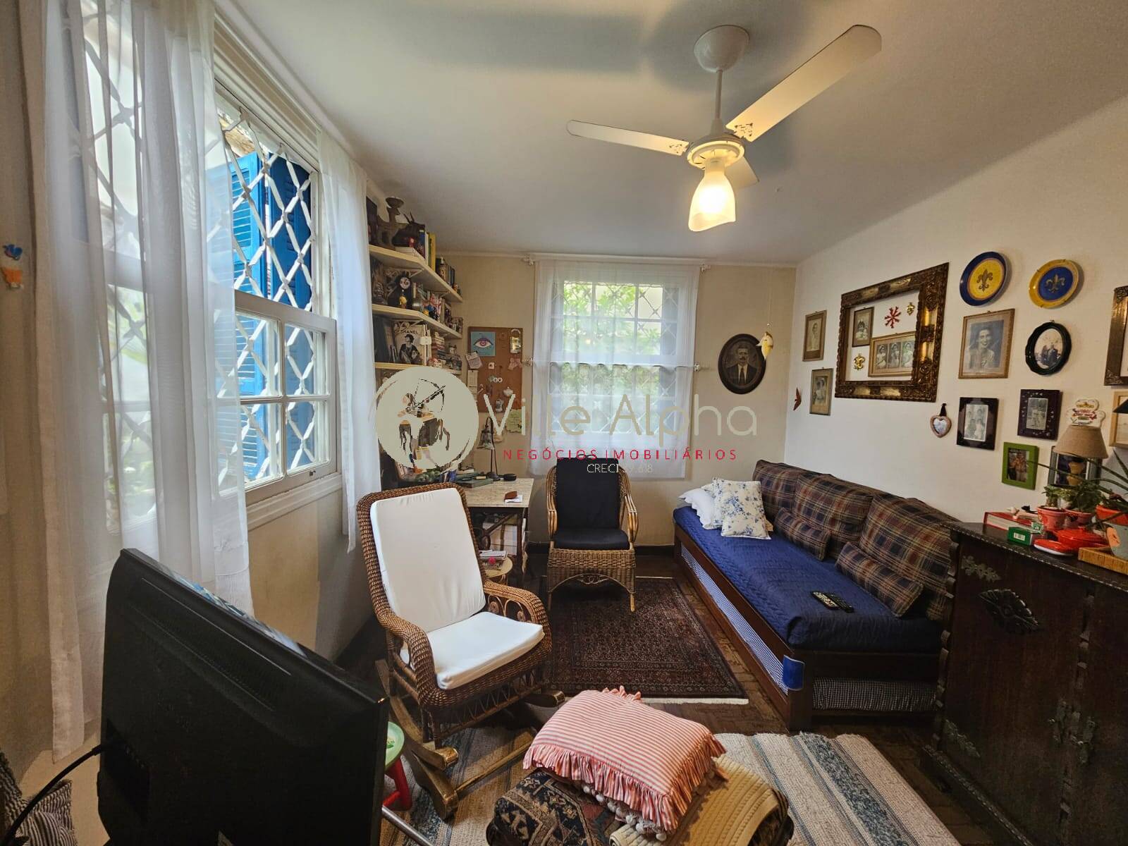 Casa, 3 quartos, 230 m² - Foto 1