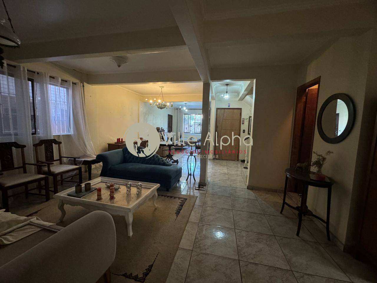 Casa, 4 quartos, 250 m² - Foto 1