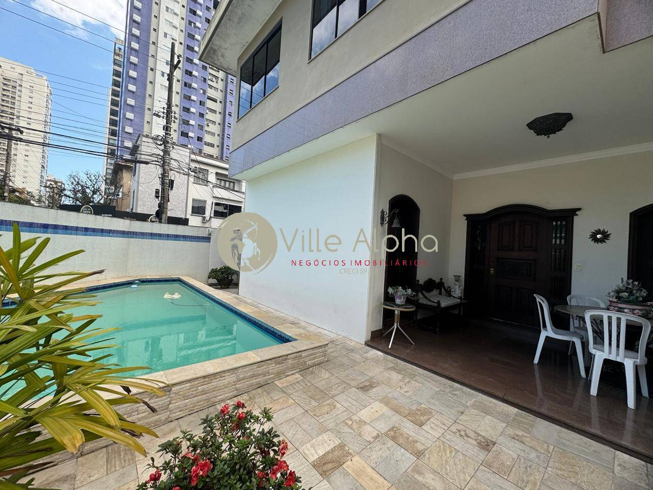 Casa, 4 quartos, 353 m² - Foto 2