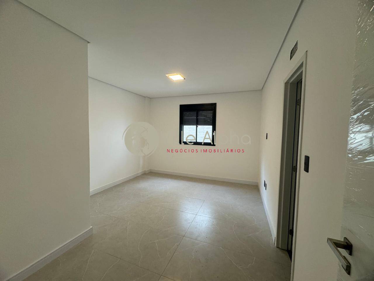 Casa, 3 quartos, 250 m² - Foto 29