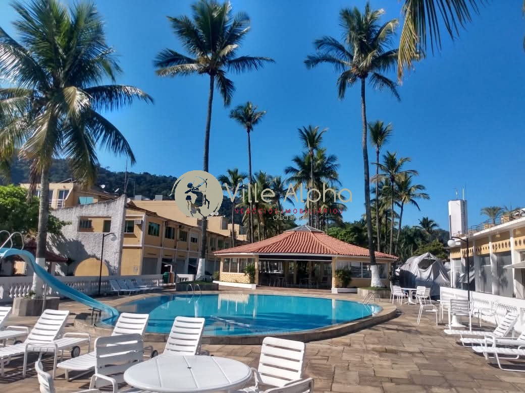 Casa à venda com 2 quartos, 100m² - Foto 1