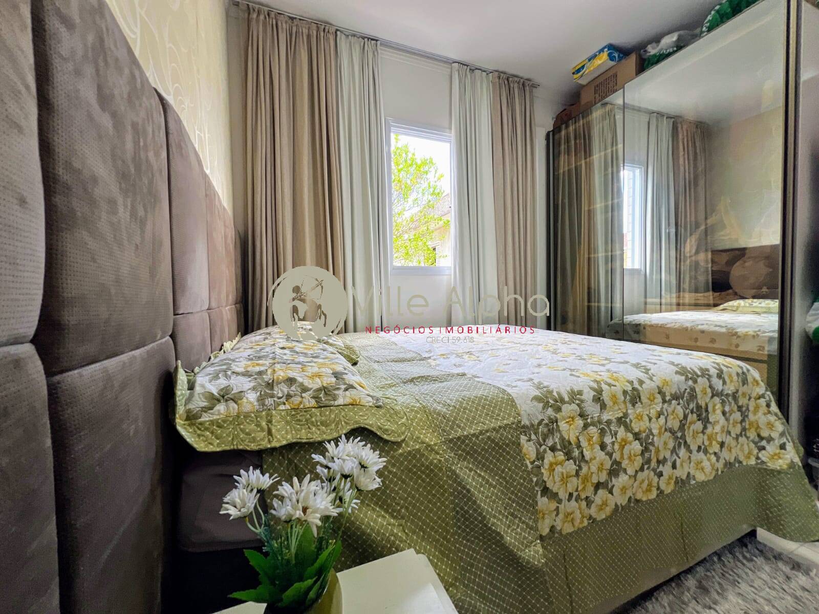 Casa à venda com 2 quartos, 150m² - Foto 8