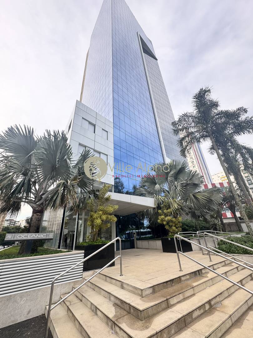 Prédio Inteiro à venda, 8000m² - Foto 1