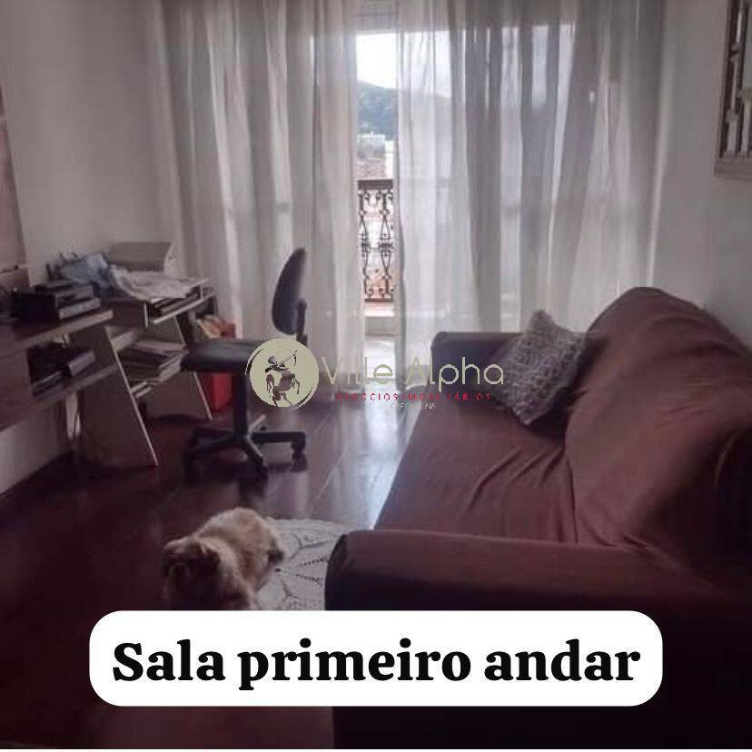 Apartamento à venda com 3 quartos, 210m² - Foto 4