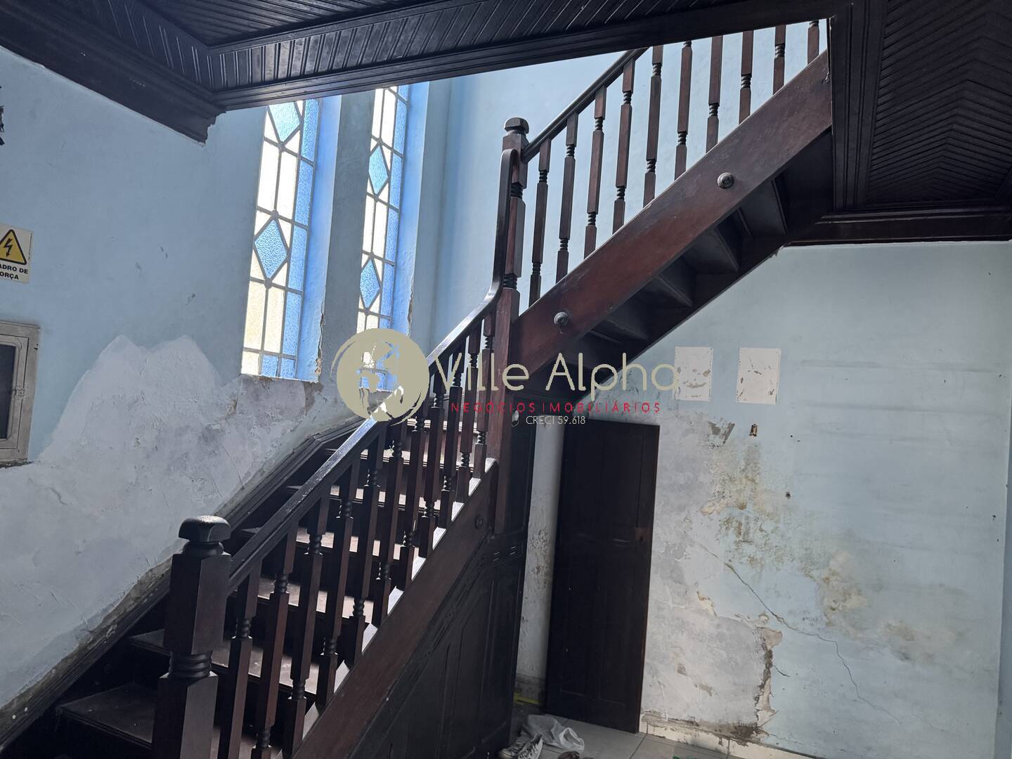 Casa à venda com 4 quartos, 300m² - Foto 4